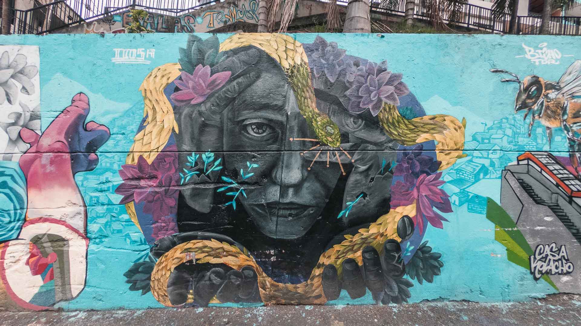 mural-na-ścianie-w-Comuna-13