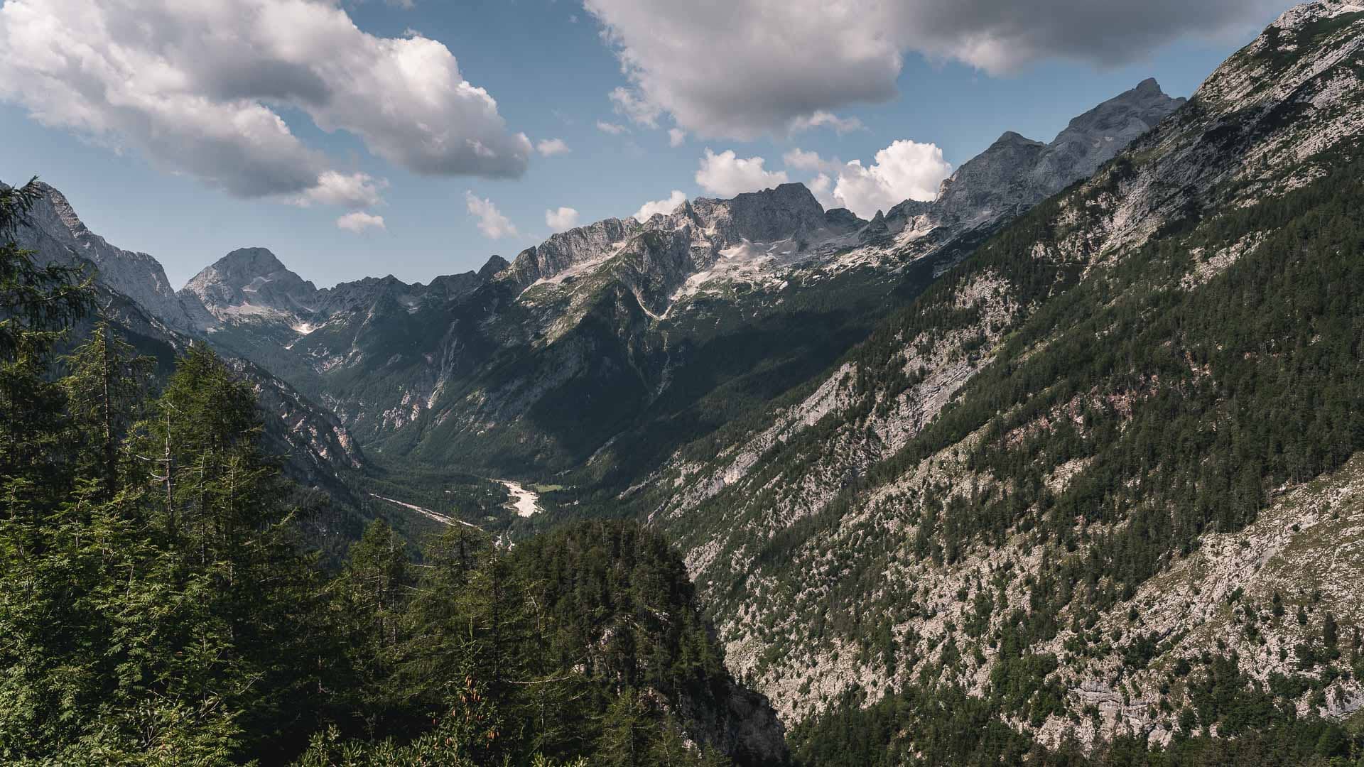 Alpy Julijskie w Parku Narodowym Triglav w Słowenii